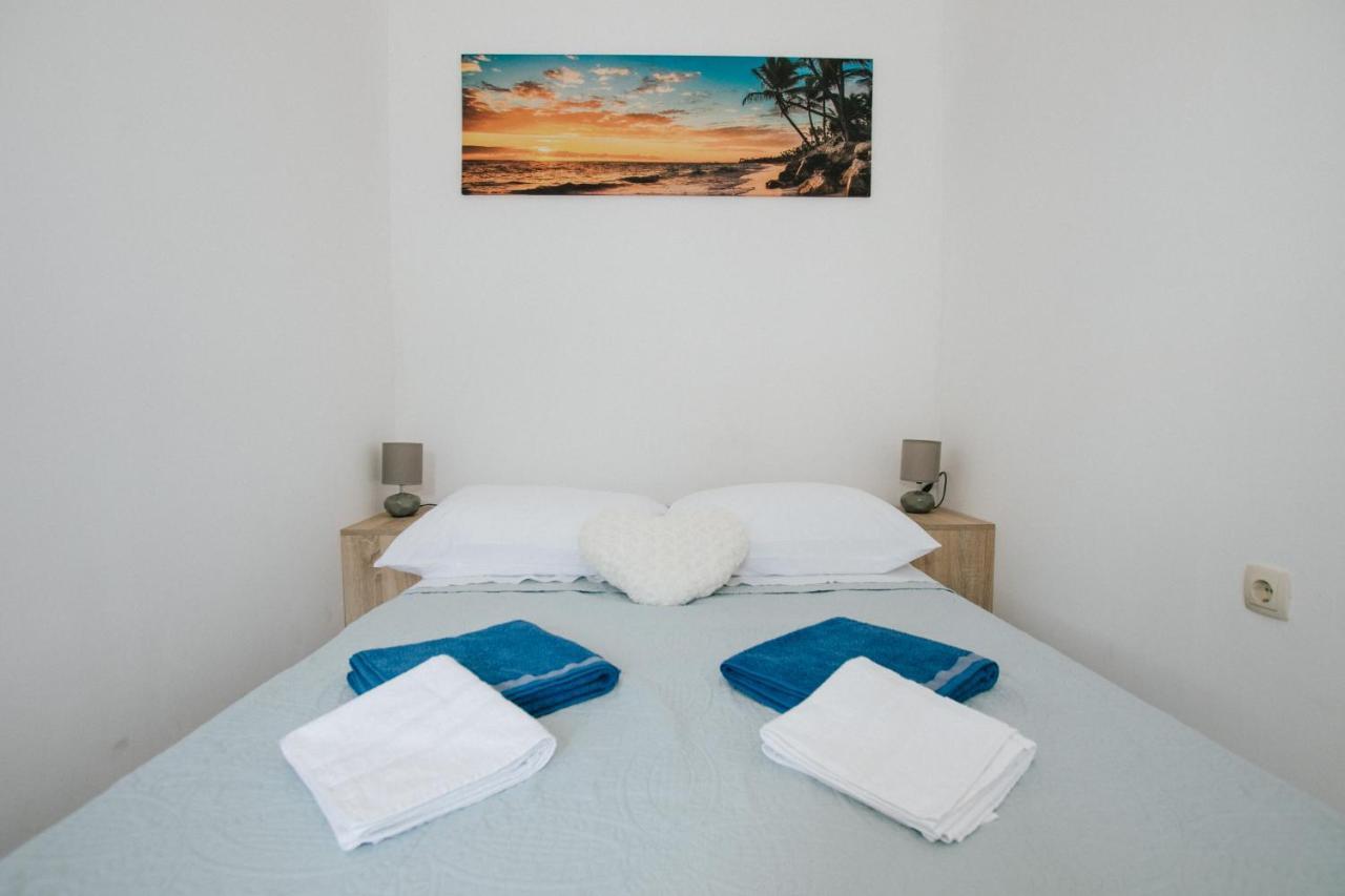 Tomislav Apartment Trogir Exterior photo