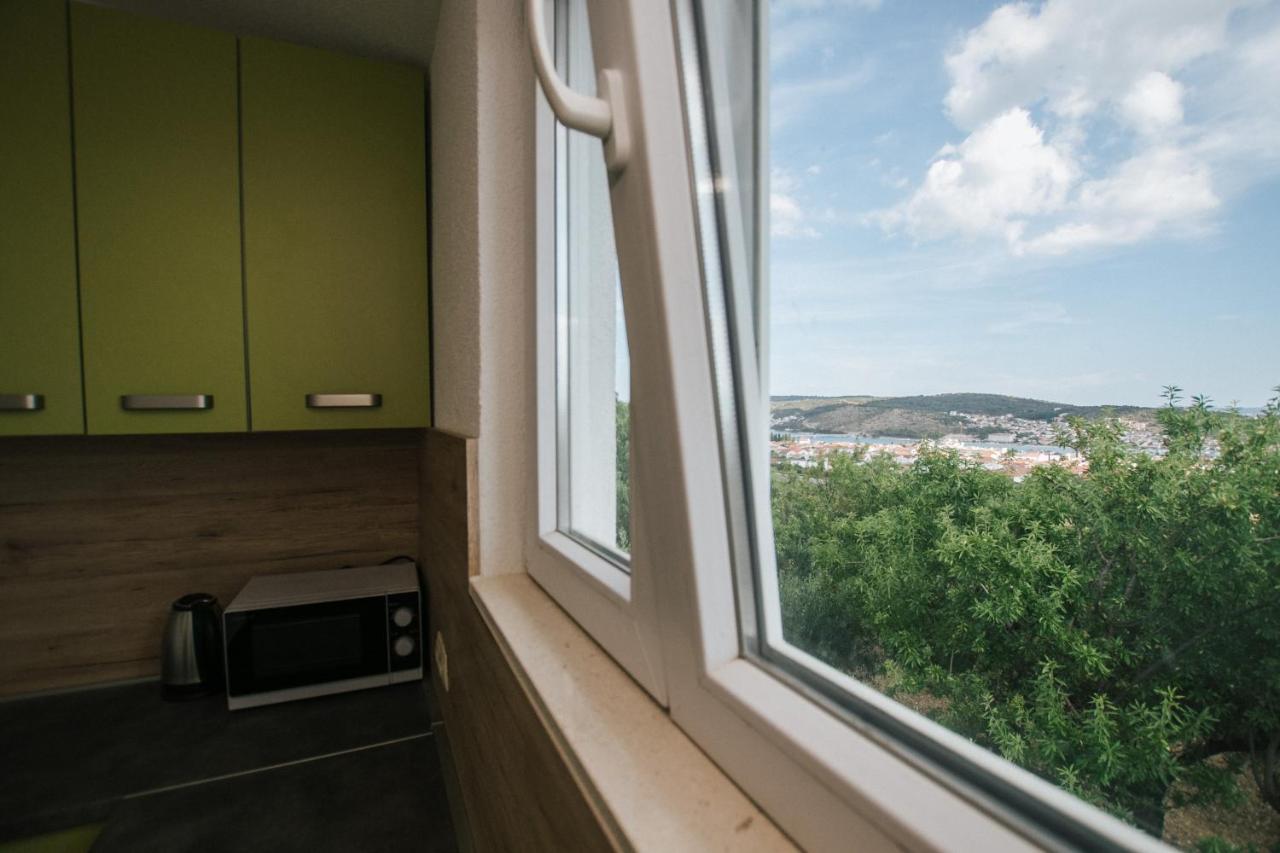 Tomislav Apartment Trogir Exterior photo